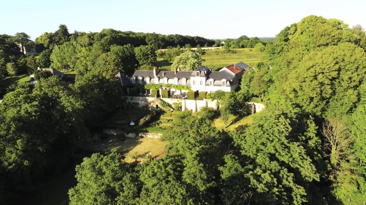 Hotel La Croix De Vernuche Varennes-Vauzelles Buitenkant foto